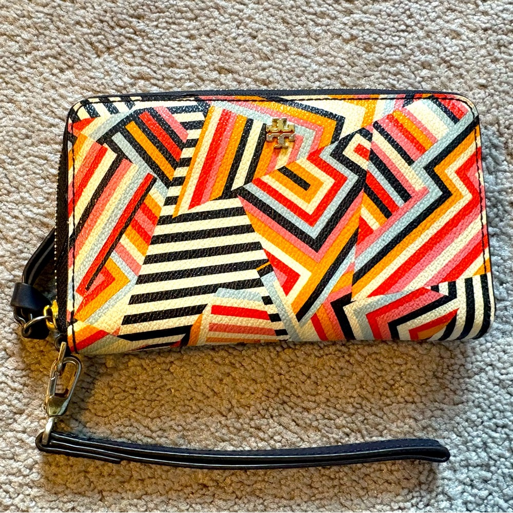 Tory Burch abstract pattern wallet